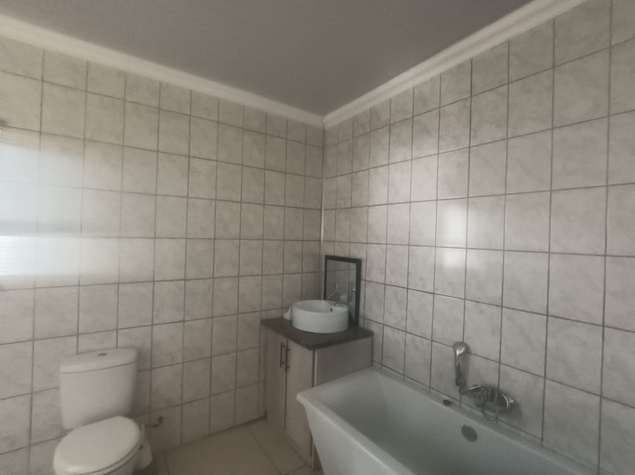3 Bedroom Property for Sale in Carters Glen Northern Cape